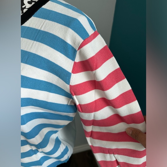 Cropped Cardigan - Picture 6 of 9